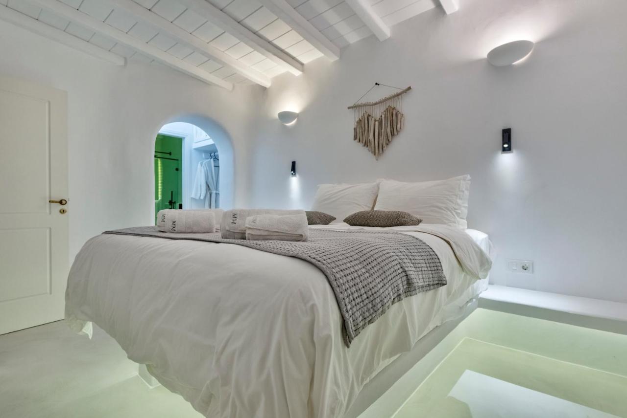 Mykonian Mews Luxury Suites بسارو المظهر الخارجي الصورة